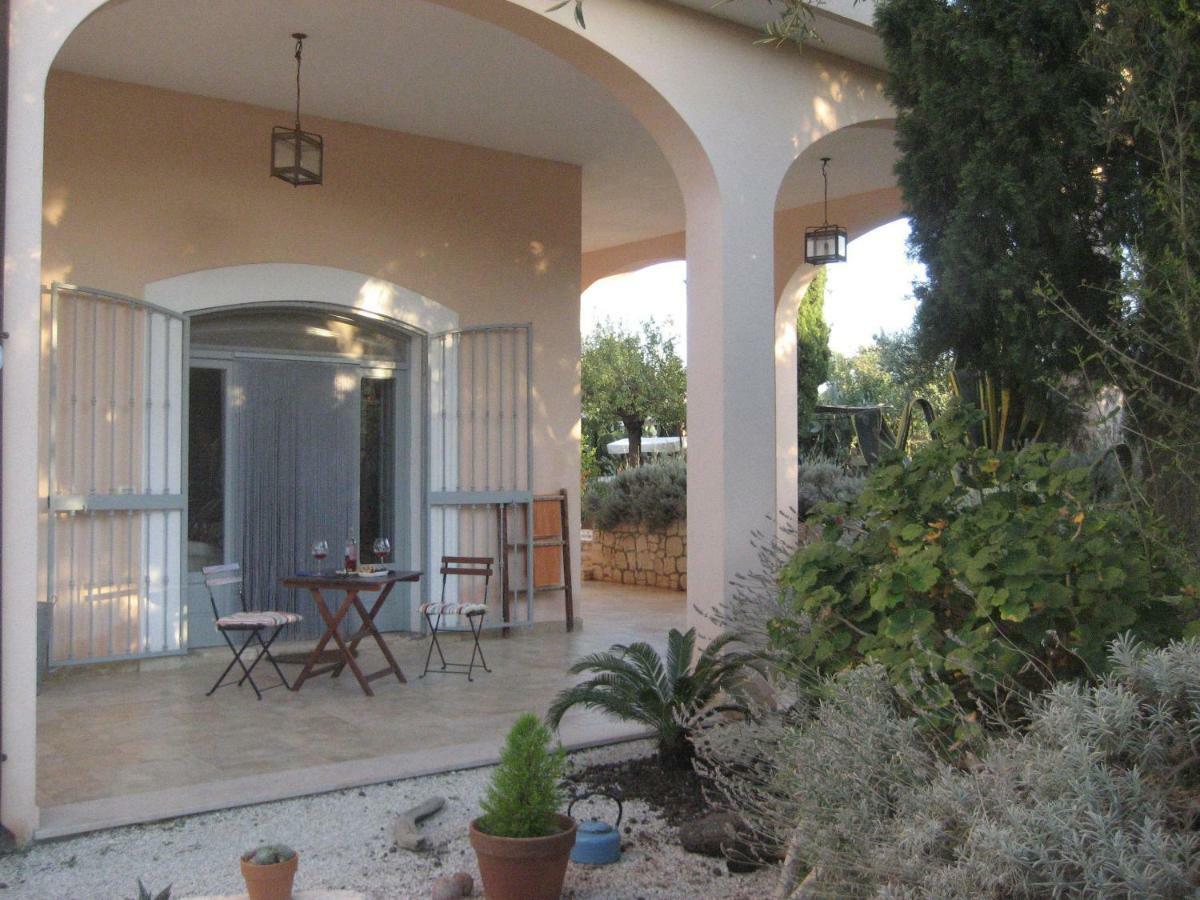Masseria Due Torri Монополи Стая снимка